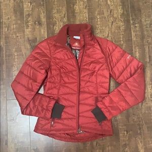 Lightweight insulated Columbia jacket